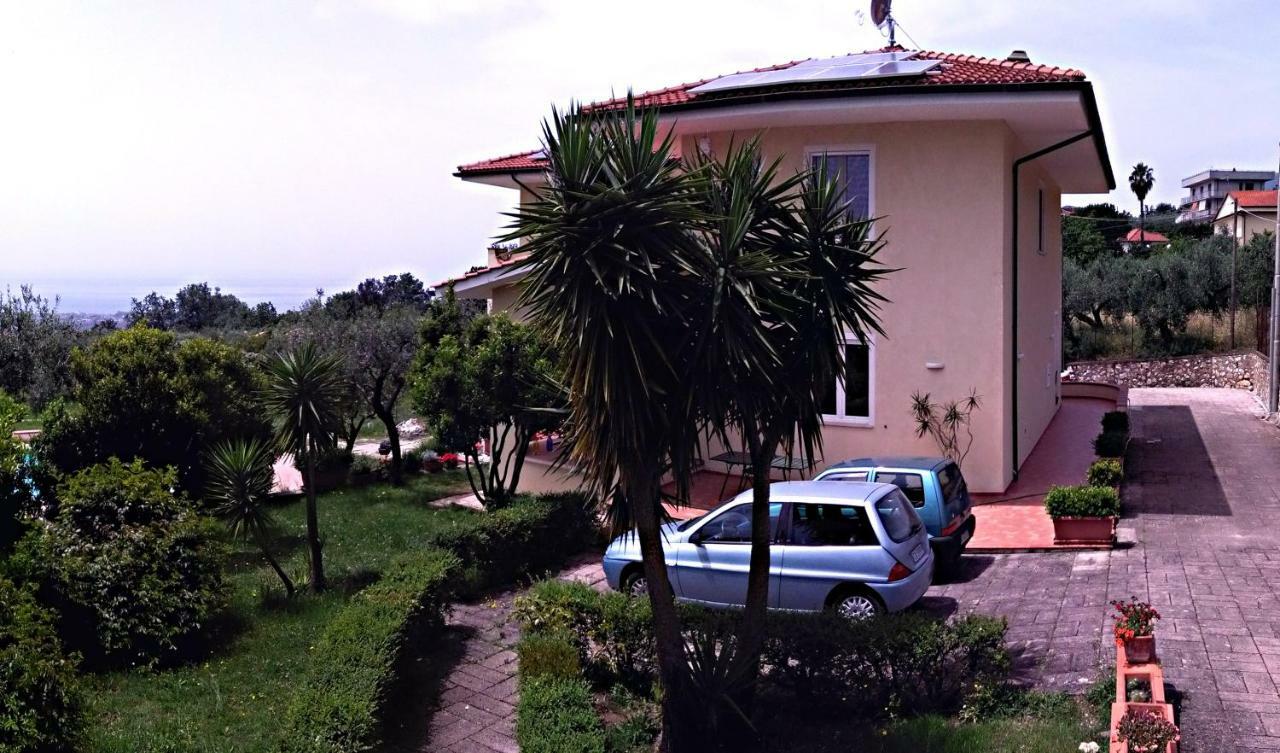 Globetrotter Bed & Breakfast Formia Luaran gambar