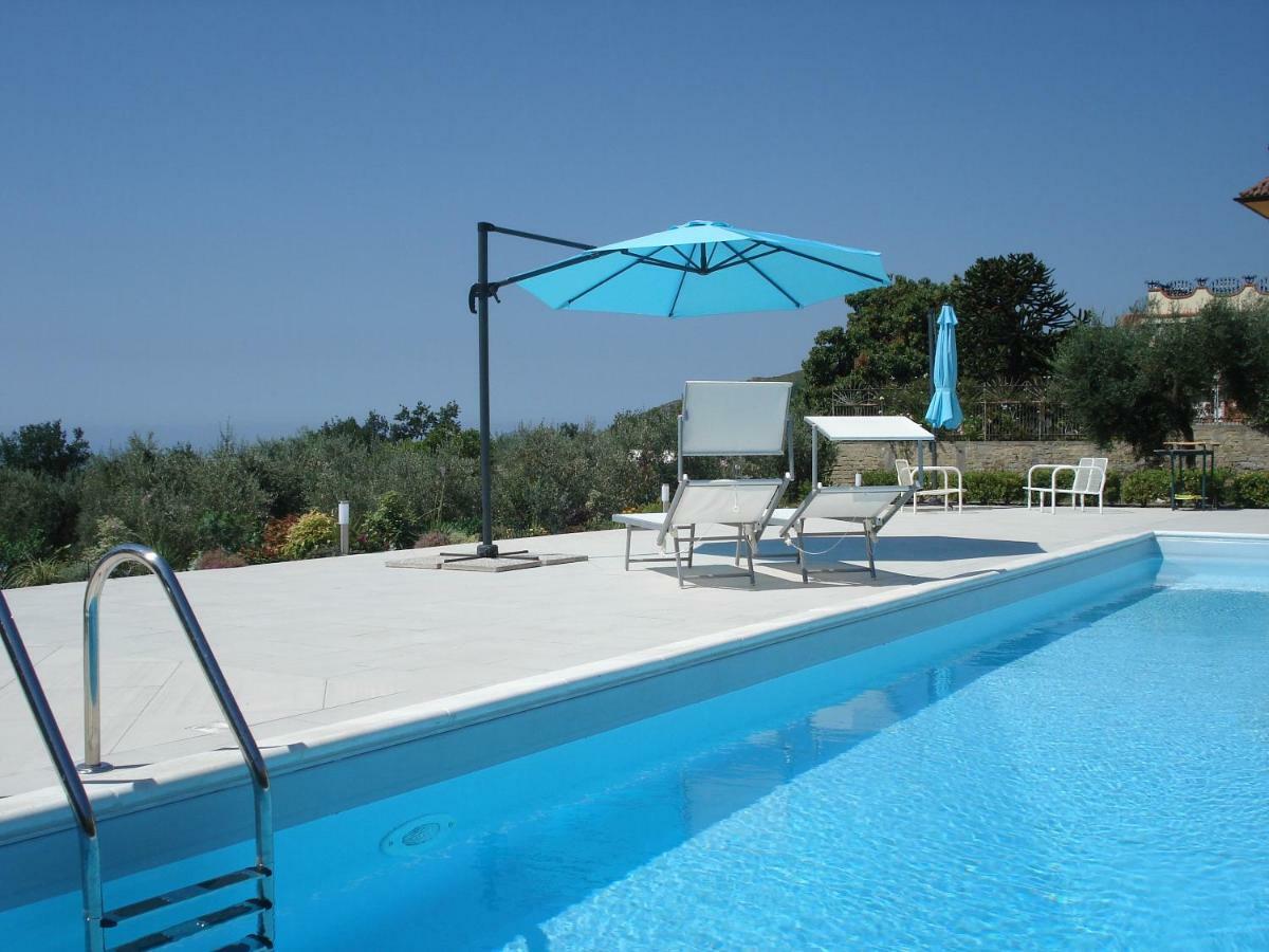 Globetrotter Bed & Breakfast Formia Luaran gambar